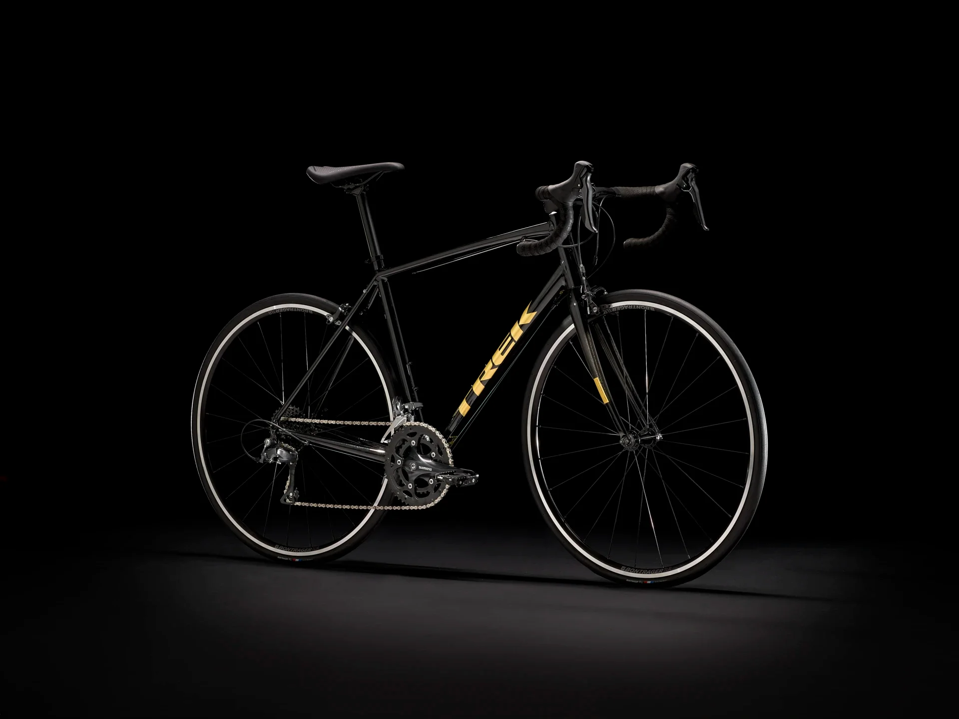 Bicicleta Trek Domane AL 2 2023 Preta/Dourada